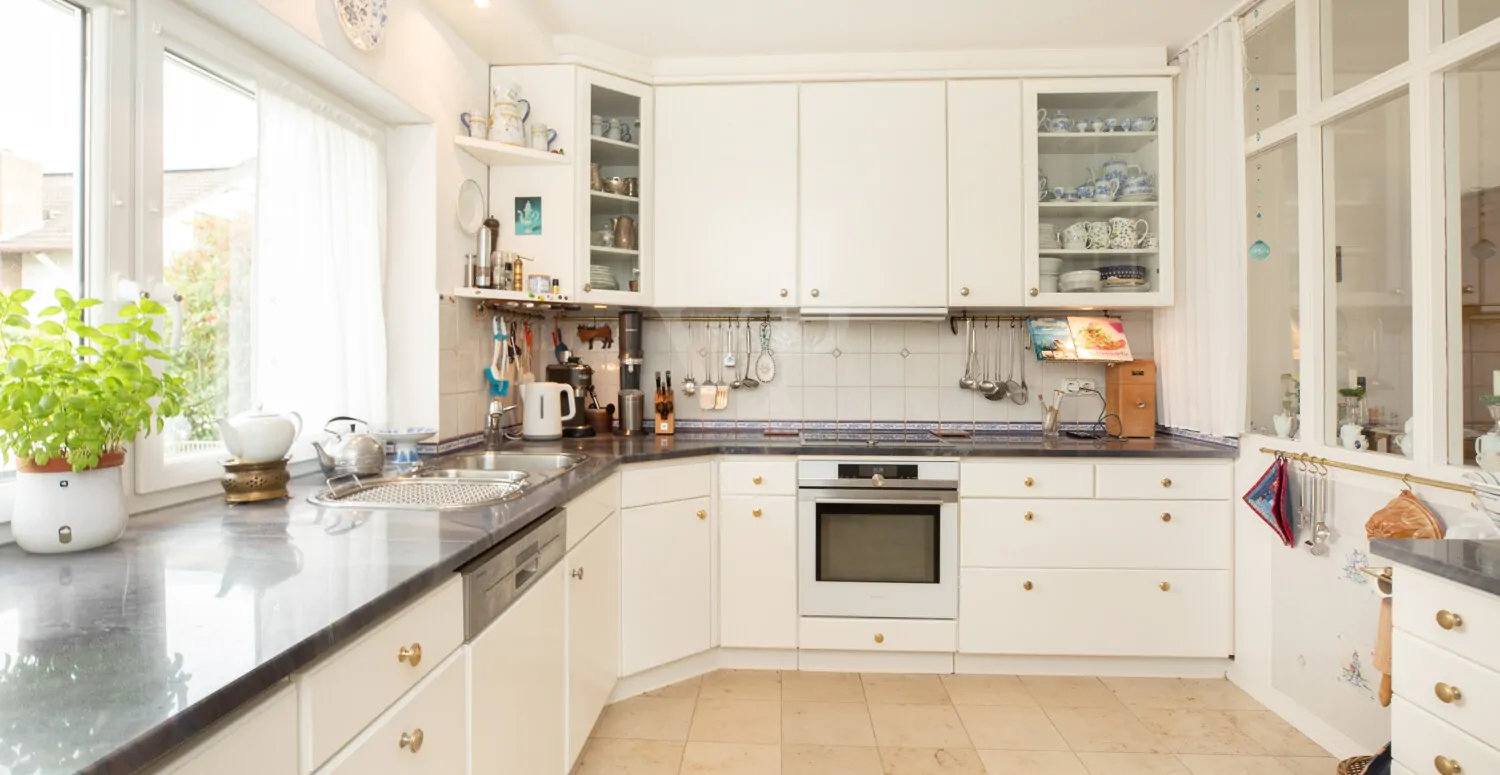 hochwertige Einbauküche