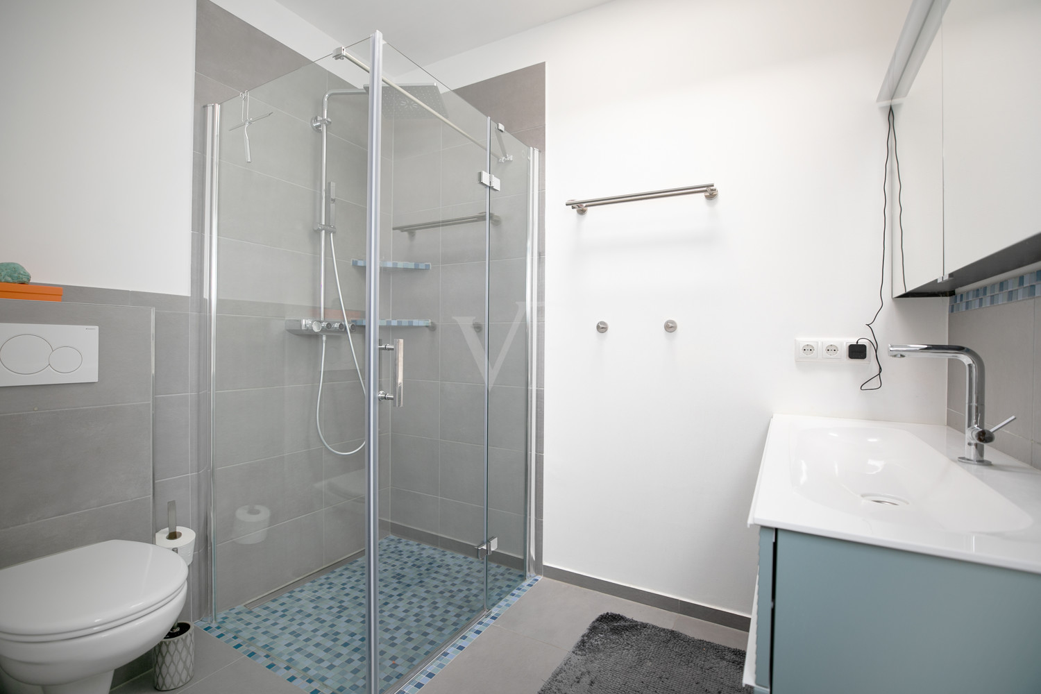 Duschbad en suite (I)