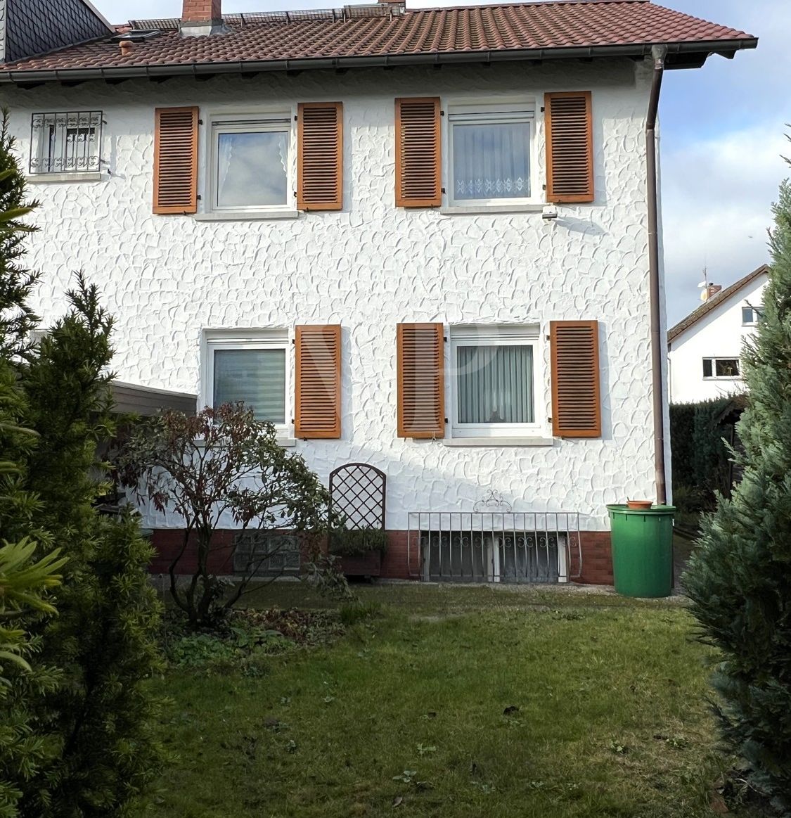 Hausrückseite