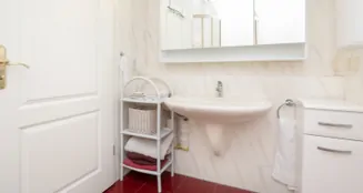 von_poll_real_estate_property_26059012_image_22