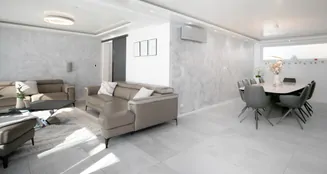 von_poll_real_estate_property_25059011_image_2