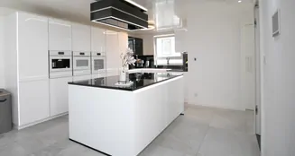 von_poll_real_estate_property_25059011_image_3