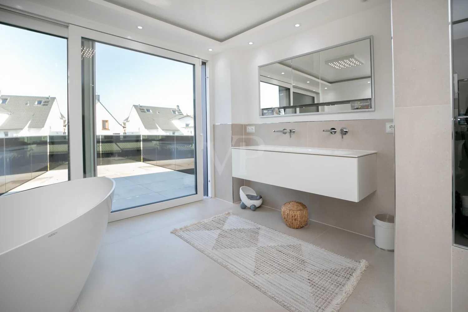 Masterbad mit Terrasse (I)