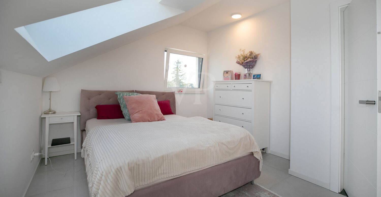 Schlafzimmer I Dachgeschoss