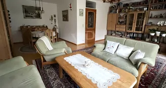 von_poll_real_estate_property_25059035_image_1