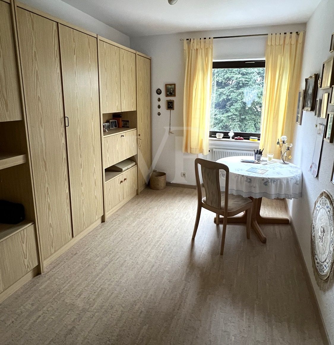 Schlafzimmer (I)