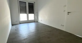 von_poll_real_estate_property_25059033_image_7