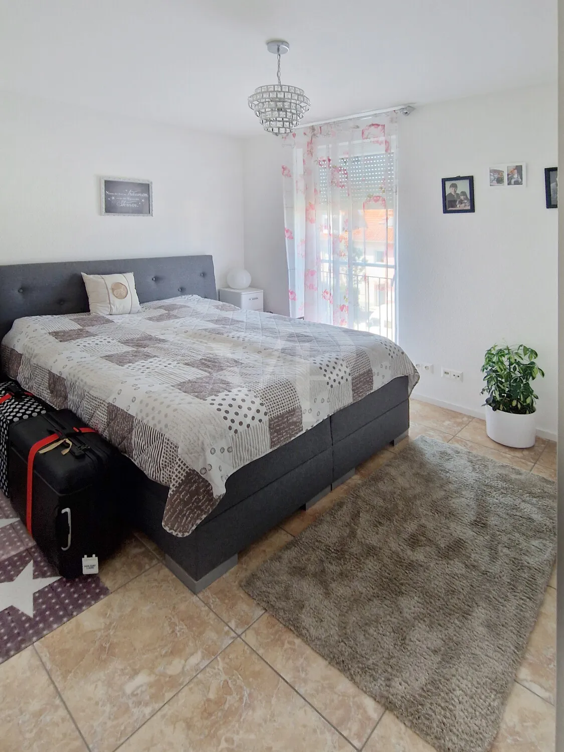 Schlafzimmer II