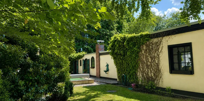 von Poll Immobilien GmbH