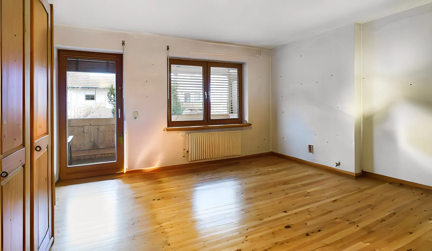 Elterschlafzimmer leer