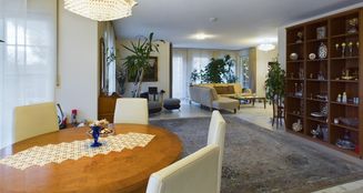 von_poll_real_estate_property_25185001_image_1