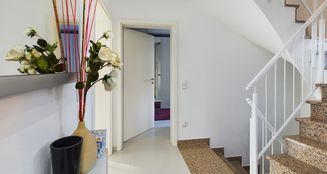von_poll_real_estate_property_25185001_image_2