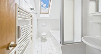 von_poll_real_estate_property_25185007_image_2