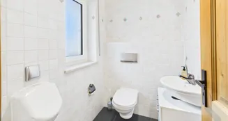 von_poll_real_estate_property_25185006_image_5