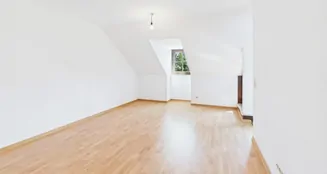 von_poll_real_estate_property_25185013_image_2