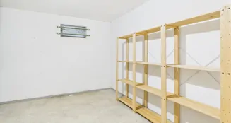 von_poll_real_estate_property_25185010_image_4