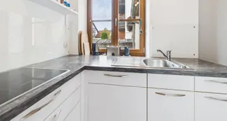 von_poll_real_estate_property_25185017_image_0