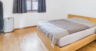 von_poll_real_estate_property_25185017_image_0