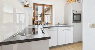 von_poll_real_estate_property_25185017_image_1