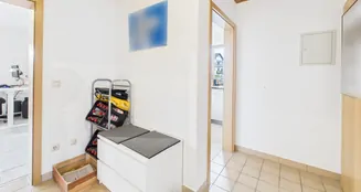 von_poll_real_estate_property_25185017_image_7