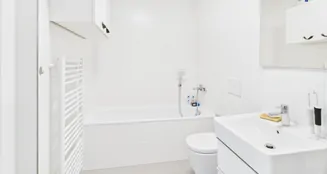 von_poll_real_estate_property_25185018_image_7