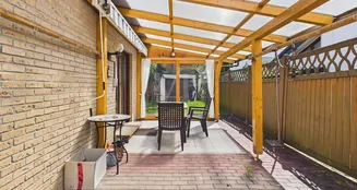 von_poll_real_estate_property_25146007_image_2