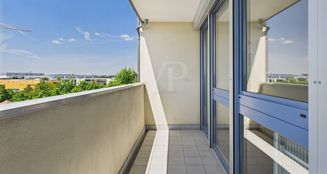 von_poll_real_estate_property_25146109_image_4