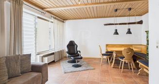 von_poll_real_estate_property_25146112_image_1