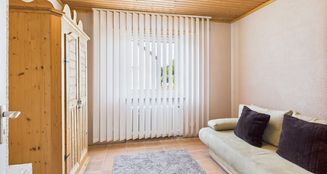 von_poll_real_estate_property_25146112_image_8