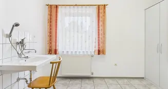 von_poll_real_estate_property_25146015_image_6