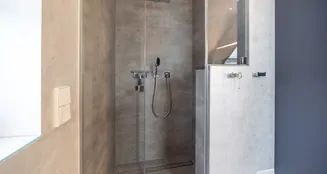 von_poll_real_estate_property_25220075_image_7