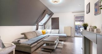 von_poll_real_estate_property_25220036_image_0