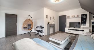 von_poll_real_estate_property_25220036_image_3