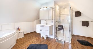 von_poll_real_estate_property_24220010_image_6