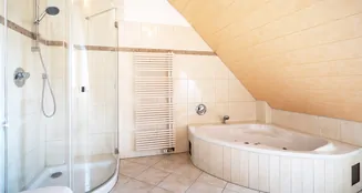 von_poll_real_estate_property_25220034_image_6