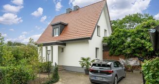 von_poll_real_estate_property_24220022_image_0