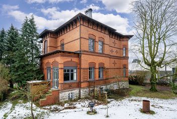 von Poll Immobilien GmbH