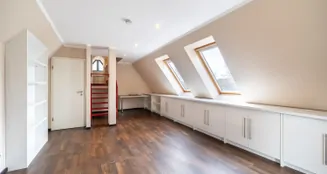 von_poll_real_estate_property_25220013_image_7