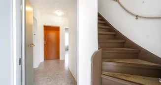 von_poll_real_estate_property_25220077_image_1