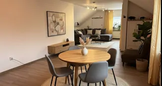 von_poll_real_estate_property_26220010_image_2