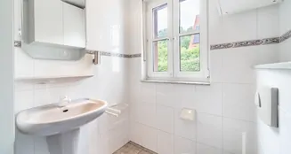 von_poll_real_estate_property_25220031_image_4