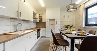 von_poll_real_estate_property_24220058b_image_6