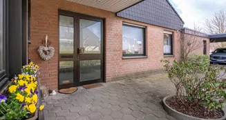 von_poll_real_estate_property_25220049_image_1