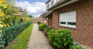 von_poll_real_estate_property_25220064_image_2