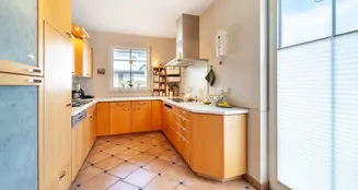 von_poll_real_estate_property_25220024a_image_1