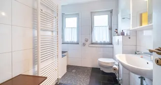 von_poll_real_estate_property_25220078_image_8