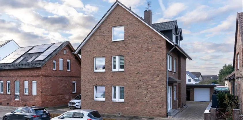 von Poll Immobilien GmbH