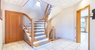 von_poll_real_estate_property_25220085_image_3