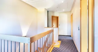 von_poll_real_estate_property_25220085_image_14