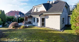 von_poll_real_estate_property_25220085_image_2